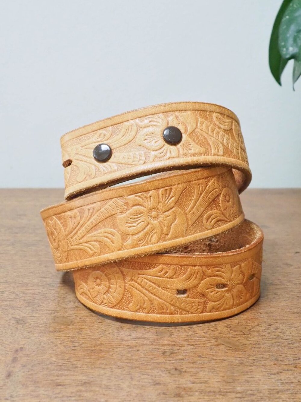 Tooled Leather Belt - Size 34 - Worn in Floral Pattern - Classic Vintage Leather